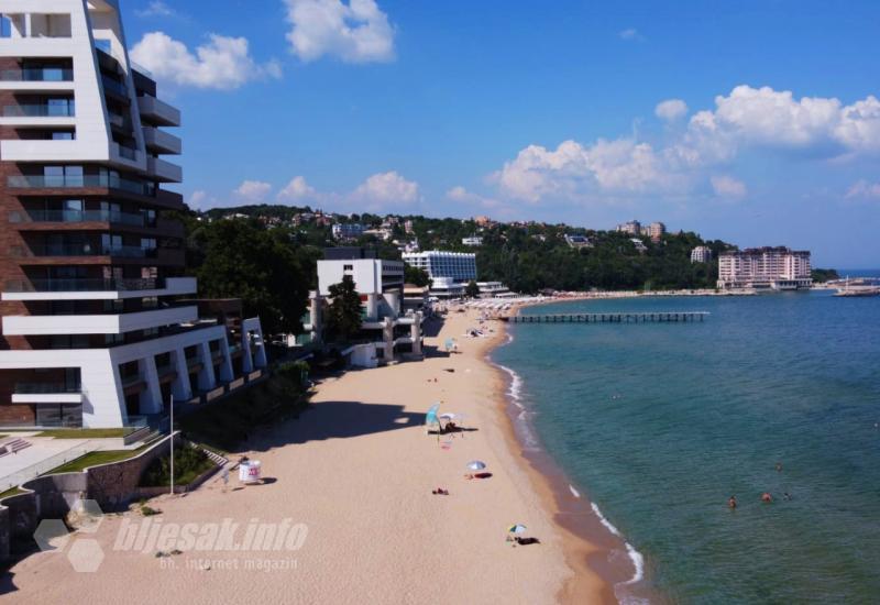 Plaža u Varni - Dok na Jadranu 